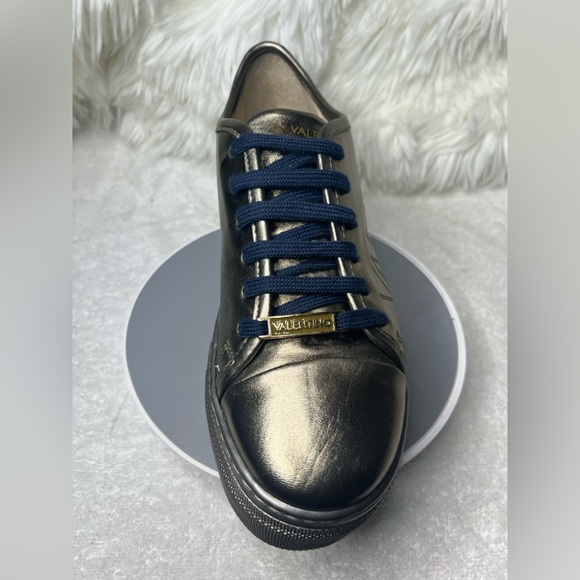 Valentino by Mario Valentino Dalia Luxe Platform Sneakers Pewter SZ 10 Brand New - Picture 16 of 16